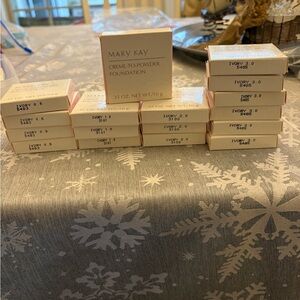 Mary Kay Creme-to-Powder Foundation Discontinued Multiple Colors NIB